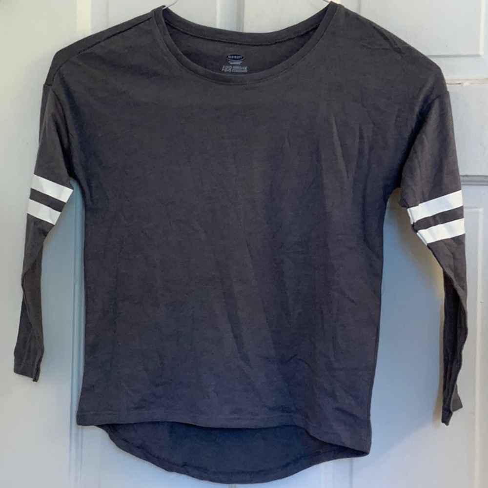 NWT Old Navy girls top in size small 6-7